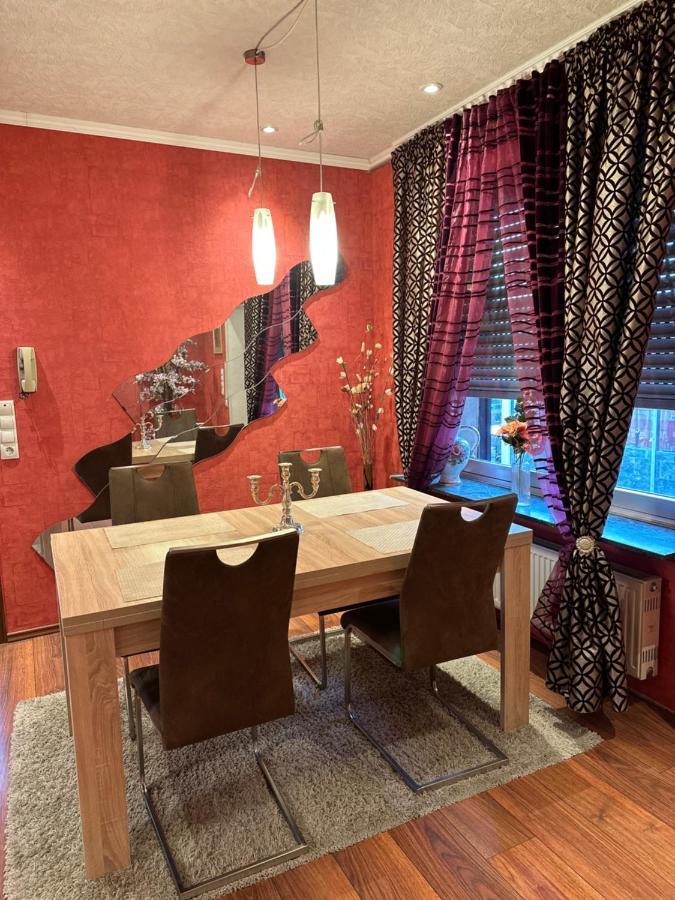 T&T Ferienwohnung Rheinbrohl Bagian luar foto
