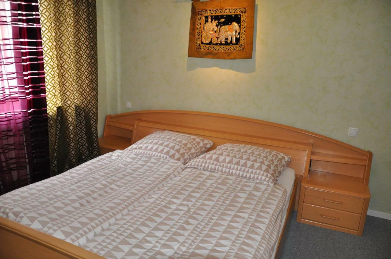 T&T Ferienwohnung Rheinbrohl Bagian luar foto